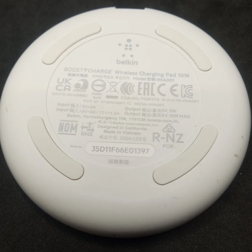 Belkin BOOST↑CHARGE 10W Wireless Charging Pad